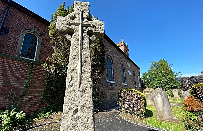 Wistaston-Rope-War-Memorial-adjacent-to-St-Mary’s-Church-Wistaston-3